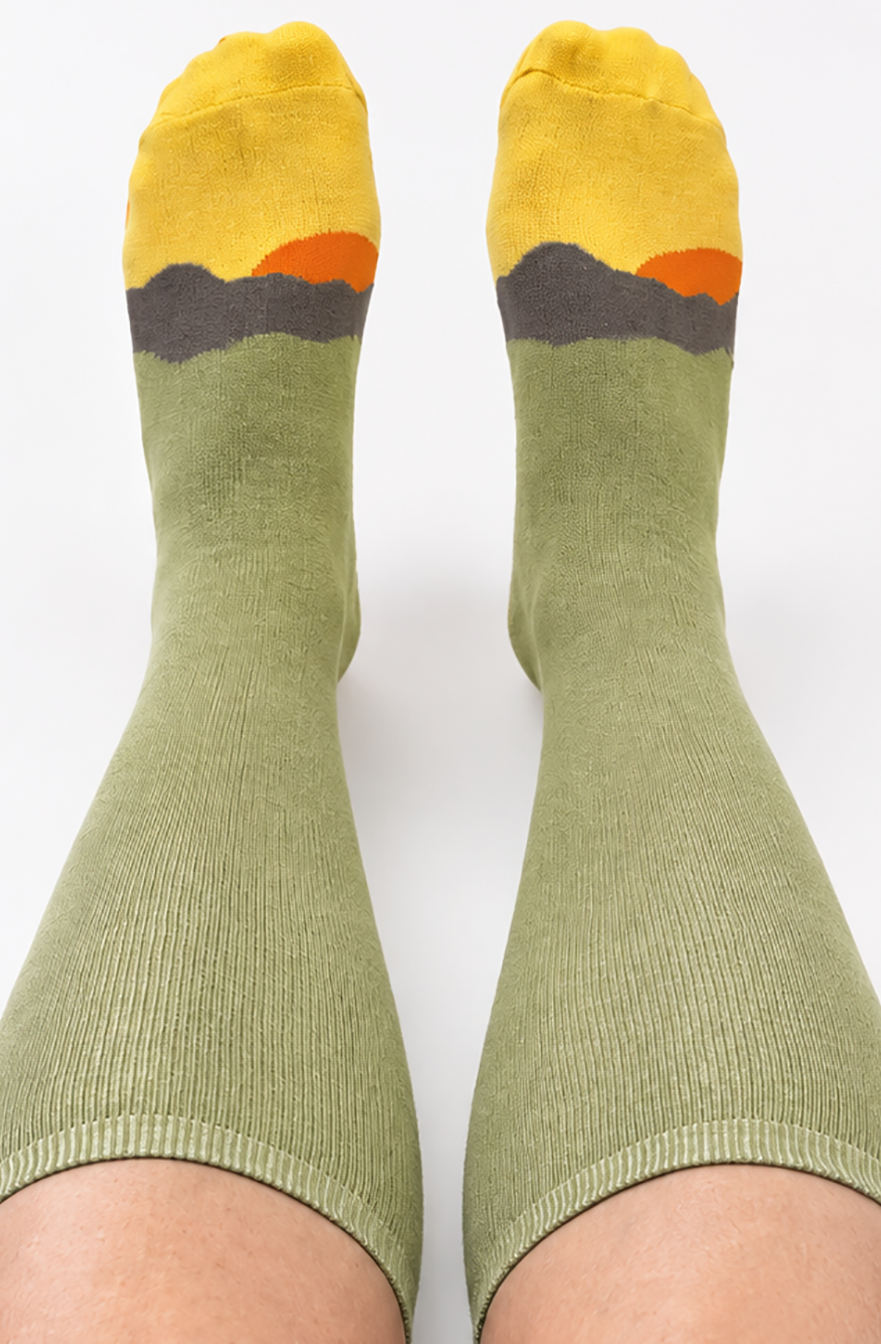 Tick-Repellent Socks (4-Pack)